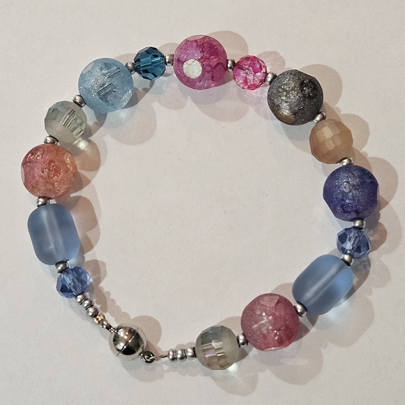 Anthropologie Jewelry - NEW Anthropologie Colorful Beads Bracelet Magnetic Closure Bohemian Summer Retro